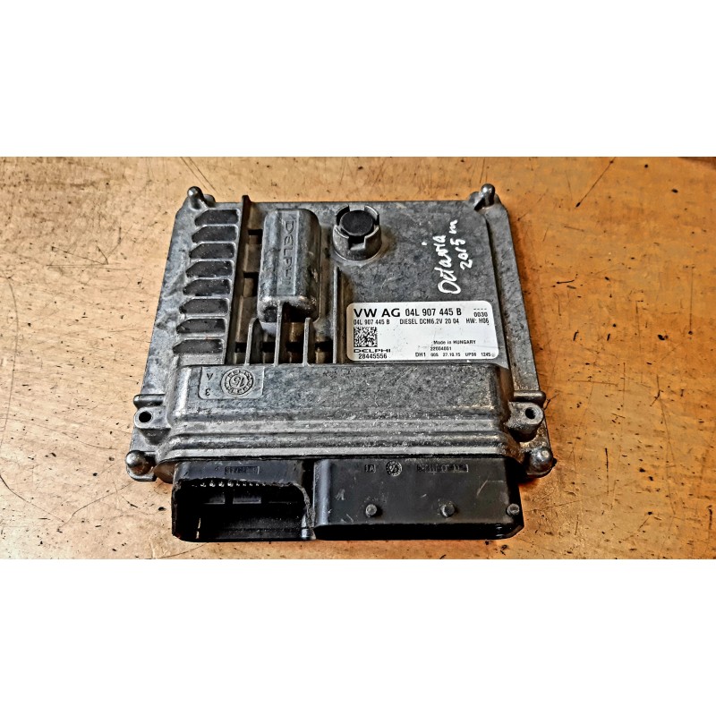 VW / AUDI / SEAT / SKODA ECU VADĪBAS BLOKS 04L907445B / 28445556