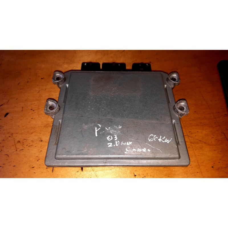 PEUGEOT / CITROËN ENGINE CONTROL UNIT (ECU) 5WS40037D-T